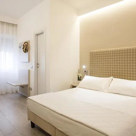 Grottamare Hotell