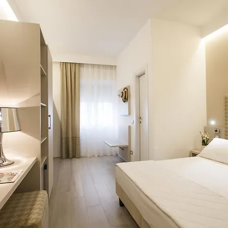 Grottamare Hotell