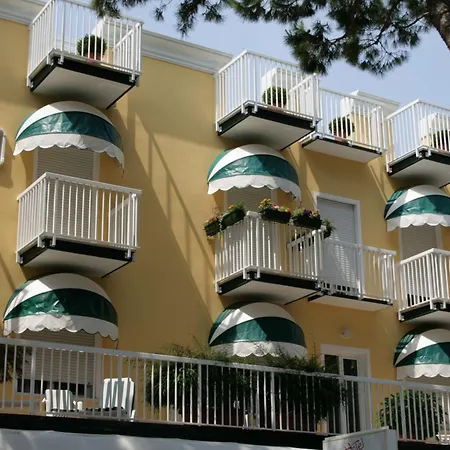 فندق Grottamare 3*